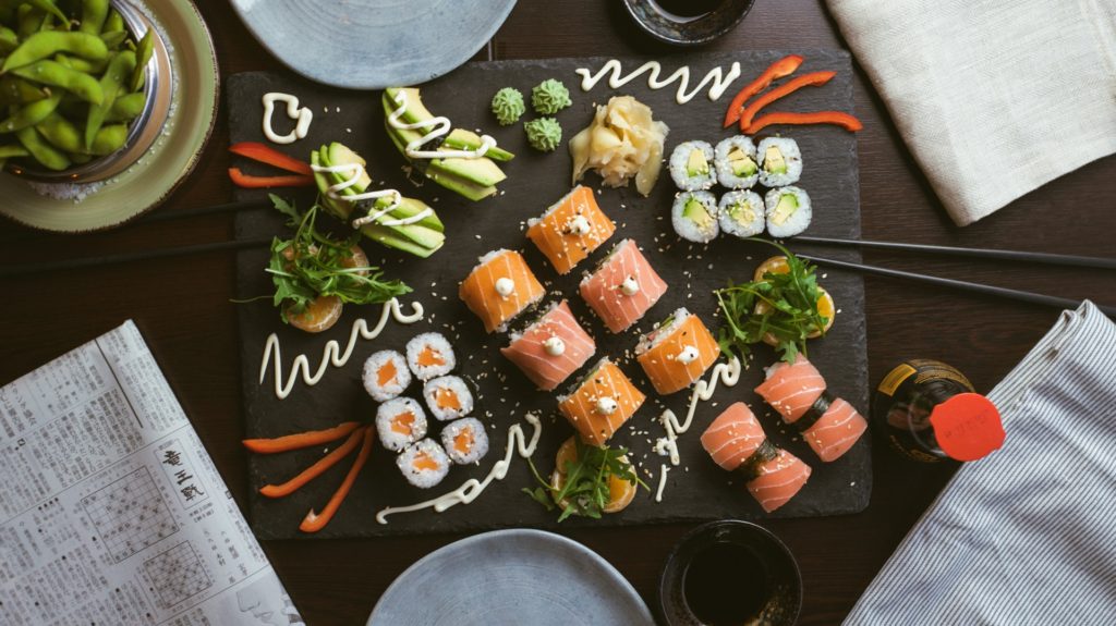 sushi restaurant dinner date