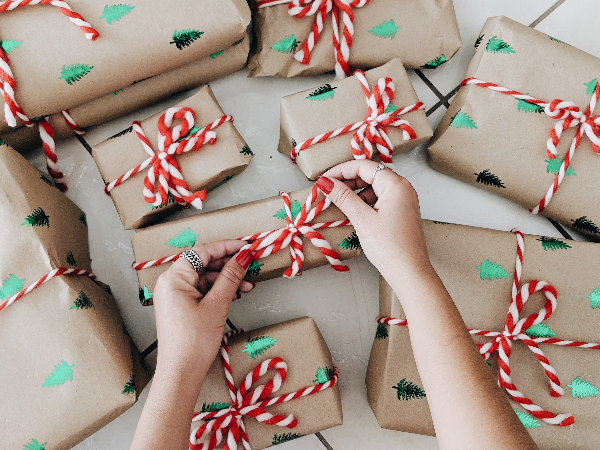 The Tax Implication of Giving Gifts | Entrepreneurs | Blog